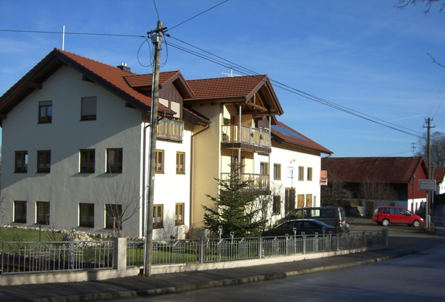 Neues Haus der Firma Schmid